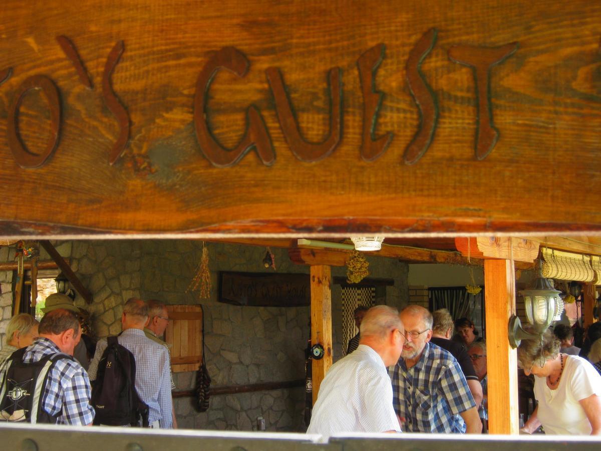 Risto'S Guest House Elshani Exterior foto